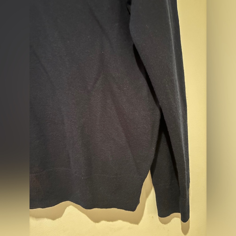 J.Crew Men’s Navy 100% Cashmere Sweater Large - Picture 3 of 5
